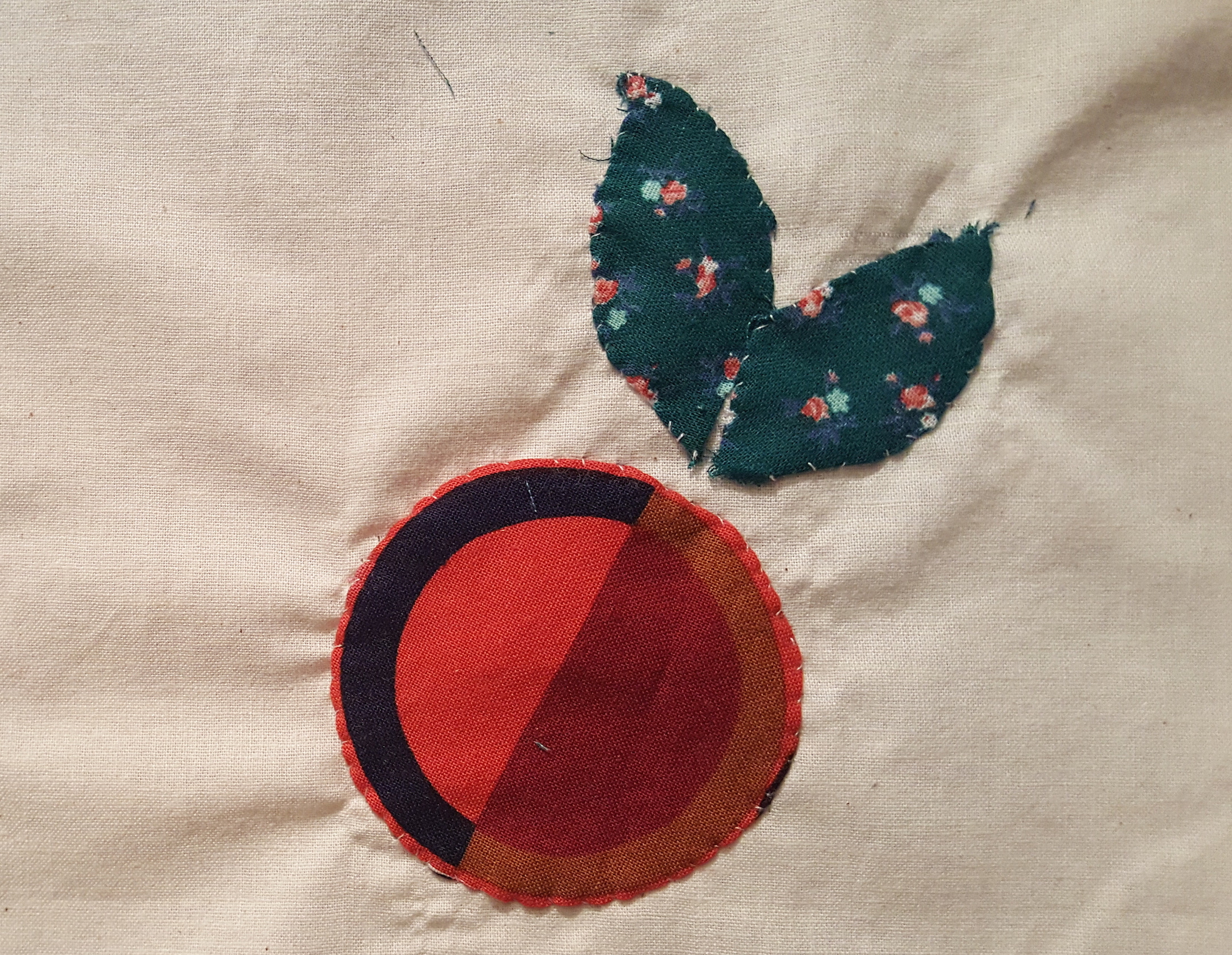 My practice square from this afternoon. It ain't perfect, yet, but so what! I love applique! Photo: Me.